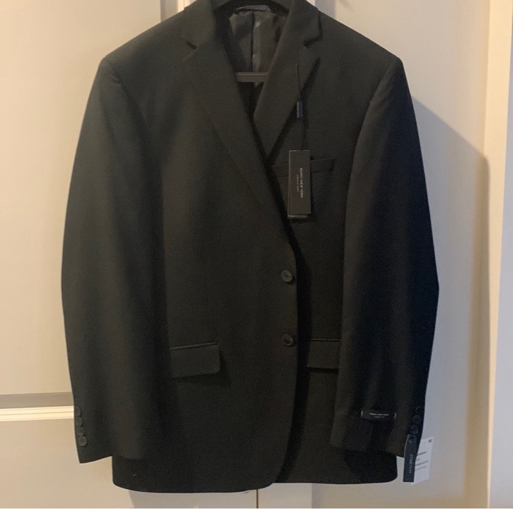 Suit new with tag